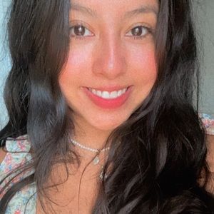 Meet your Posher, Jaqueline